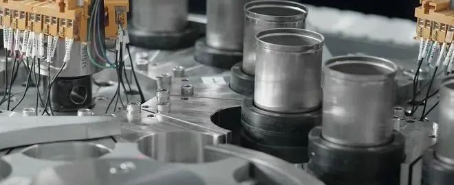 特斯拉全新电池生产线曝光！更高能量密度，更强续航！