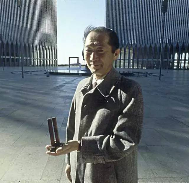 《世界现代设计史》：现代主义的死亡时刻
